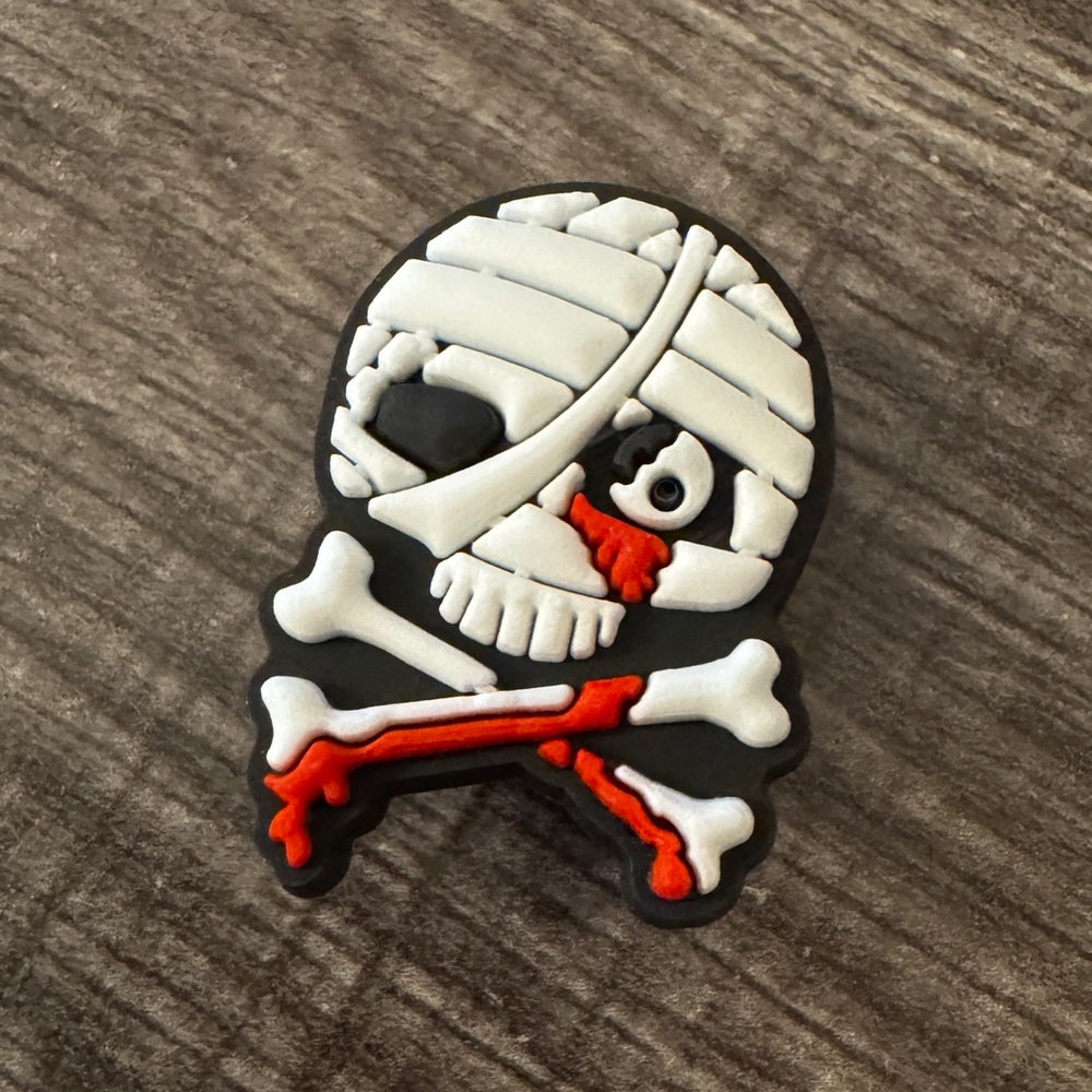 Skull and Crossbones Mummy Shoe Charm 5/$20
